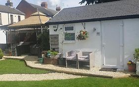 Sally'S Bed And Breakfast